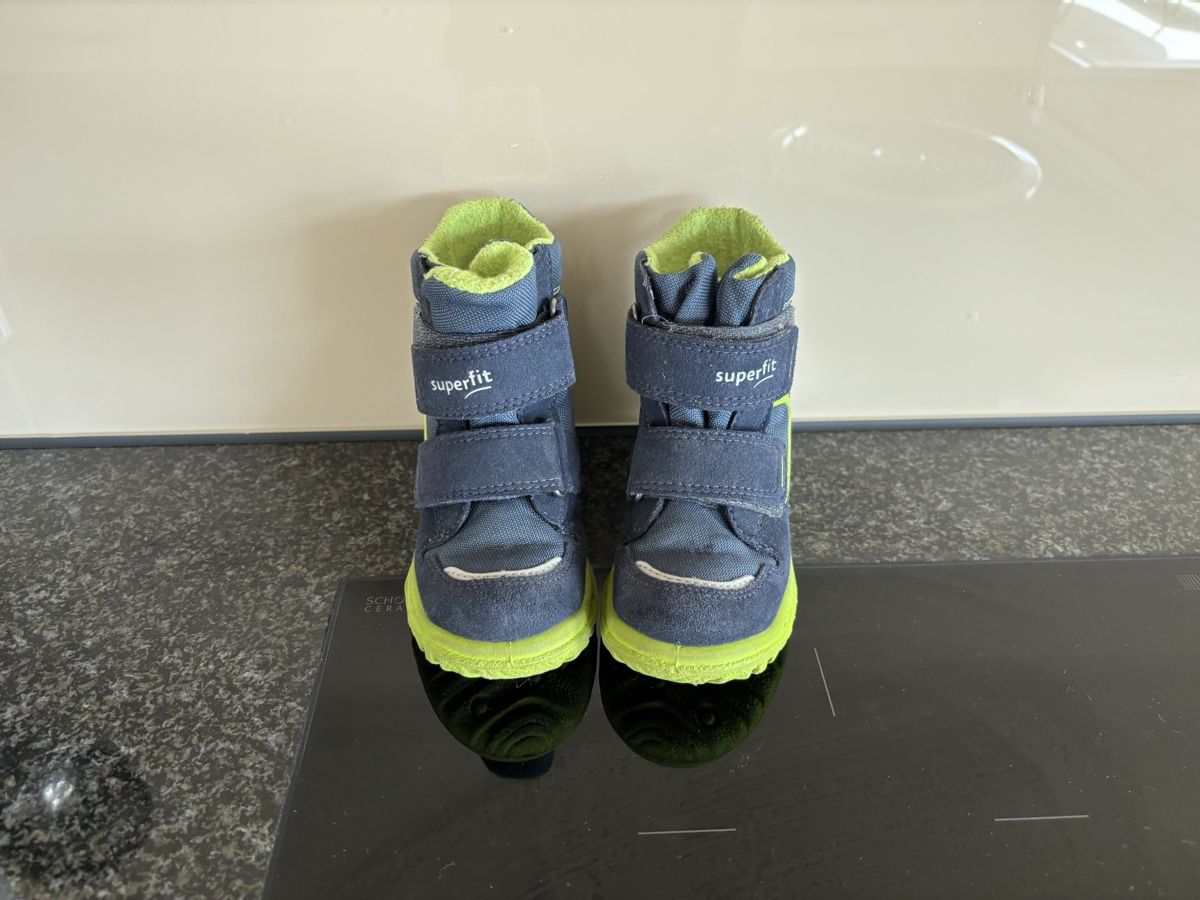 Superfit Scarpe per ragazzi: Superfit Kinderstiefel Gore-Tex Grösse 24 – Usato da Grosswangen venduto da Sunnyday35 1