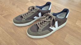 VEJA Sneaker