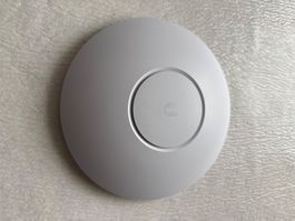 unifi 6 Enterprise Access Point