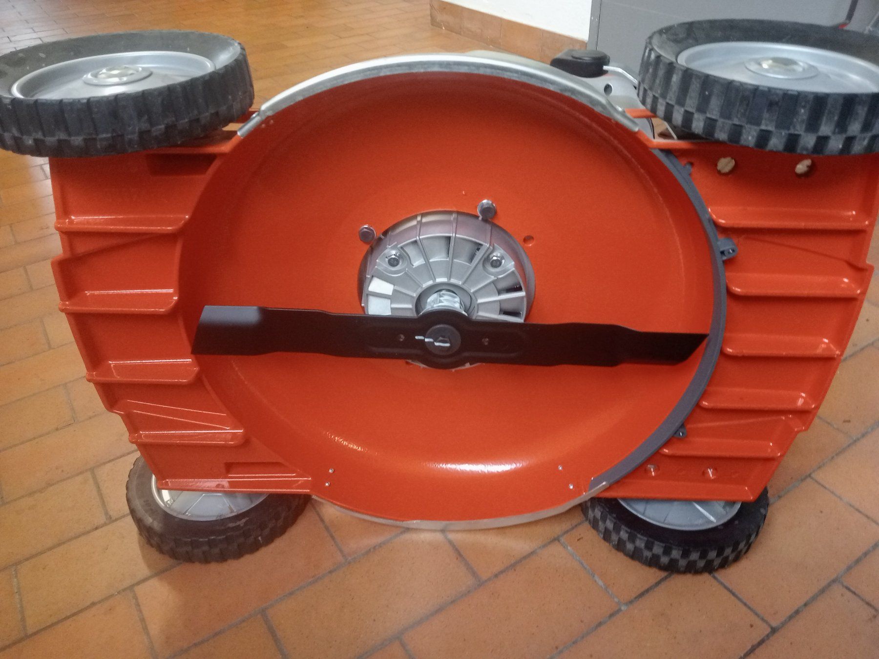 Husqvarna Tagliaerba: Rasenmäher LB548i Husqvarna – Nuovo e nell'imballaggio originale da Rüegsbach venduto da HusqvarnaShop3418 4