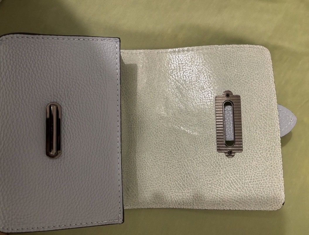 Borse da donna: Hellblaue Umhängetasche / Bauchtasche aus Leder – Usato da Oberengstringen venduto da kandidi 5