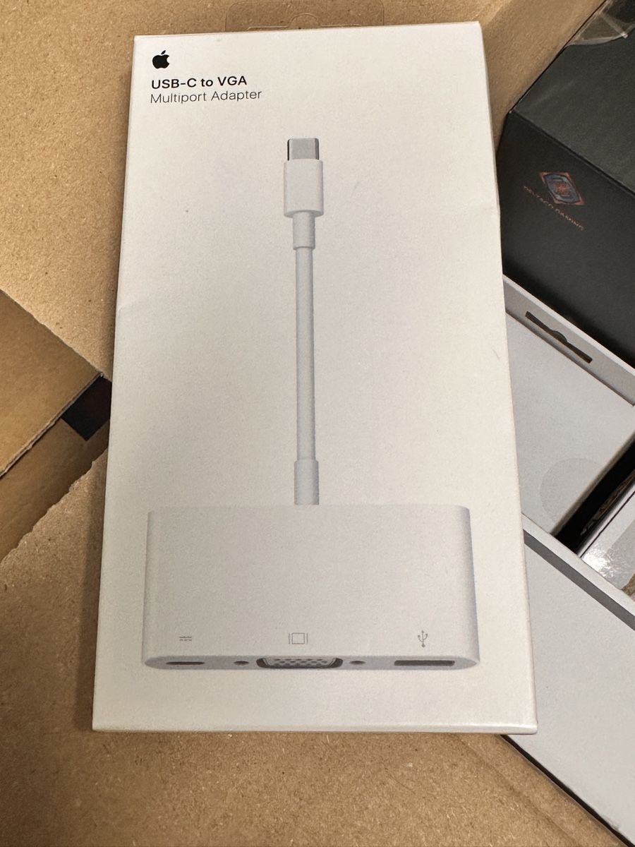 Apple Unità & Adattatore: Apple USB-C VGA Multiport Adapter neu – Nuovo (secondo la descrizione) da Dintikon venduto da candyman6