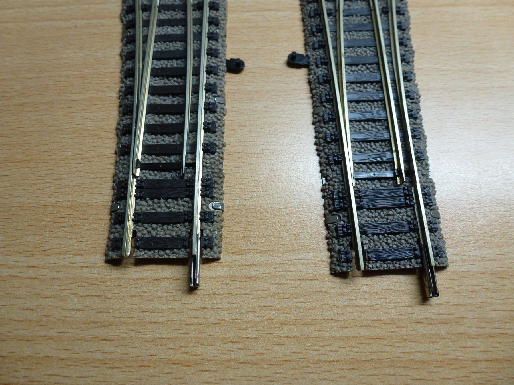 Fleischmann Modelleisenbahnen: Fleischmann H0 Profigleis Weichenset 6140 Links und rechts – Gebraucht aus Hombrechtikon von Se9 4