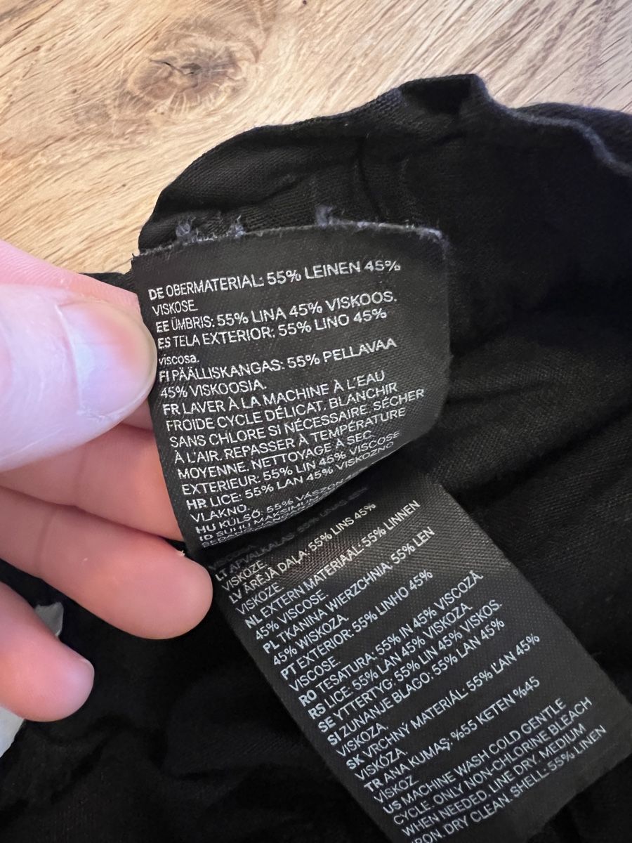 Pantaloni: Schwarze Leinen Sommerhose – Usato da Zürich venduto da len_2rmp 3