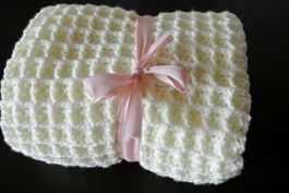 Babydecke 77x70 cm  offwhite **Waffeldecke *neu