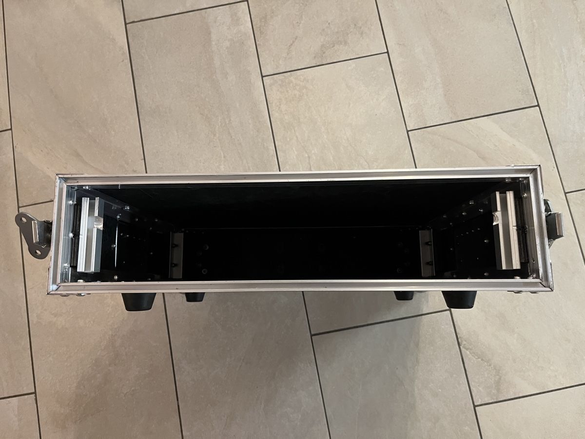 Topcase: Audiocase/Hardcase/Flightcase – Usato da Oftringen venduto da Beatpower 2