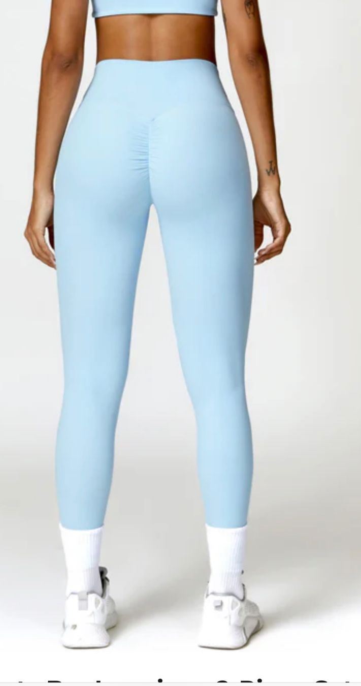 Leggings: blue leggins – Usato da Zürich venduto da tre_t57m 2