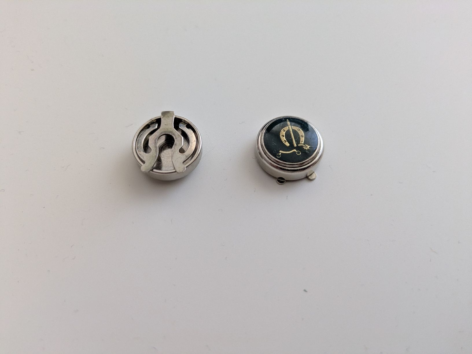 Gemelli: button cover for shirts – Nuovo (secondo la descrizione) da Basel venduto da jjp_k689 1