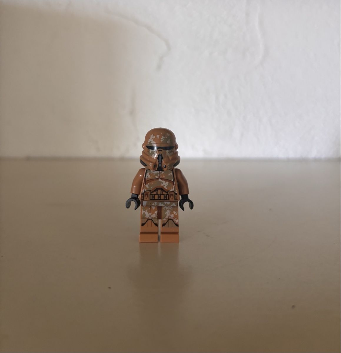 Lego Statuette: Genosis Trooper Airborn – Usato da Sissach venduto da Geopatral
