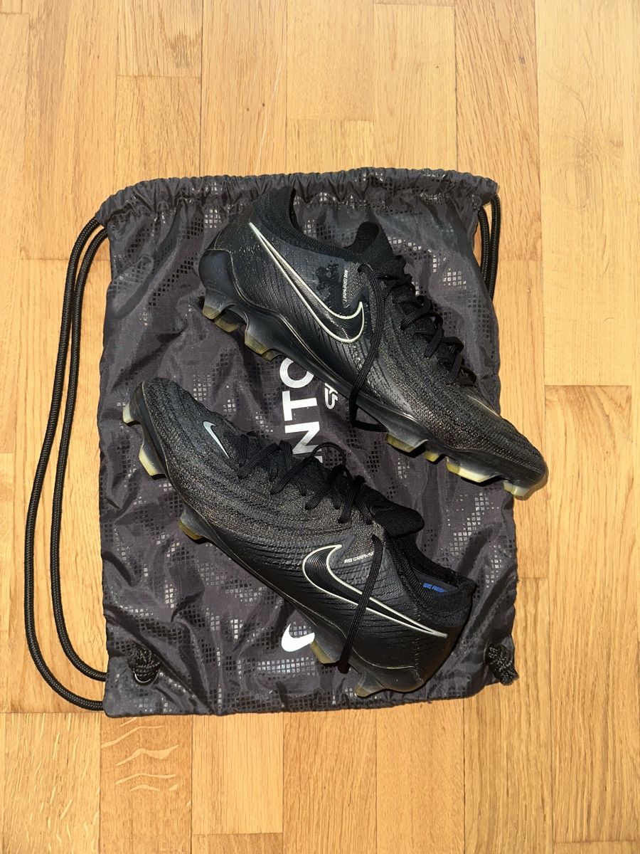 Nike Herrenschuhe: Nike Phantom GX 2 Elite FG-Shadow Pack, Grösse 44 – Gebraucht aus Bern von rub_8mhx