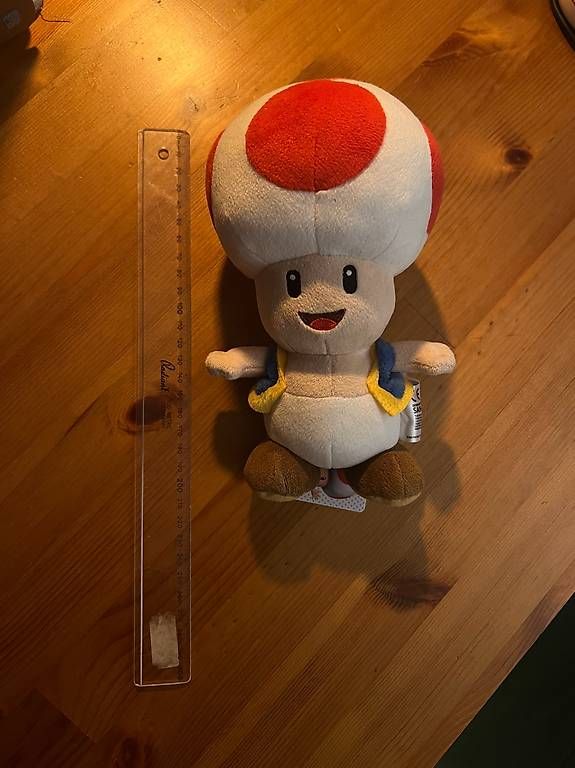 Figurines: SUPER MARIO Toad-Plushy – Neuf avec emballage d'origine à Zürich par mai_np2c