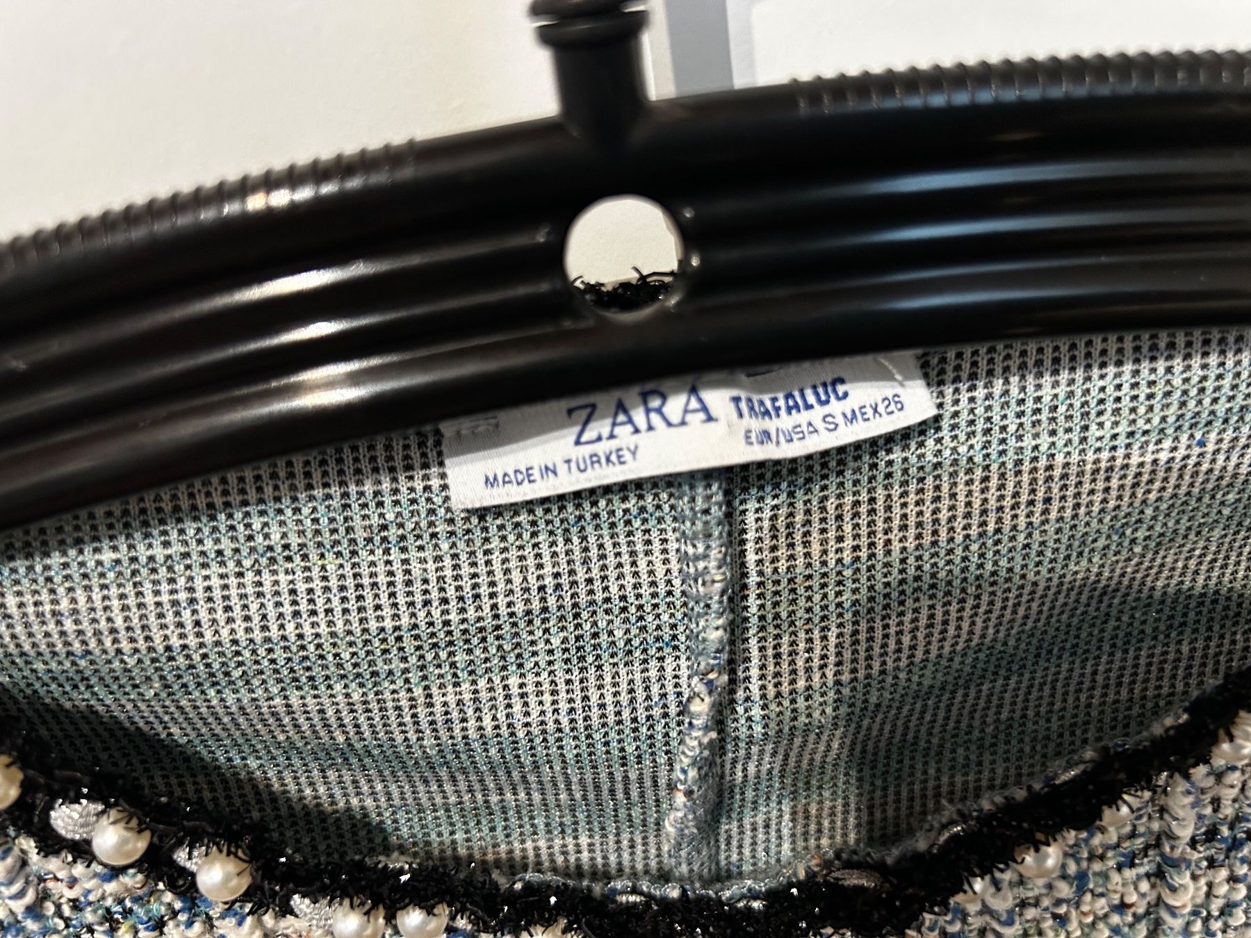 Zara Maglioni & Felpe: Alles 10.- Zara kurzpulli mit Perlen gr s – Usato da Scherz venduto da Mandarine8 1