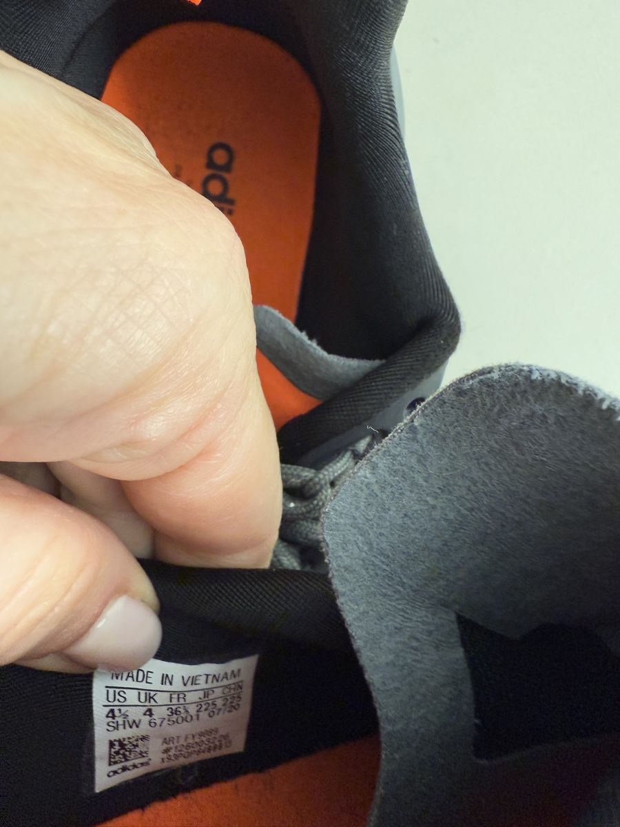 Adidas Scarpe da uomo: Adidas Sneakers – Usato da Neerach venduto da the_modern_mini 4