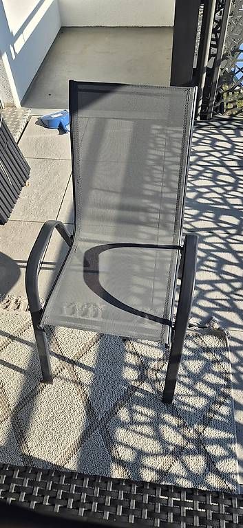 Set de table et chaises: Gartentisch + Stühle – D'occasion à Embrach par 19h_s8nk 1