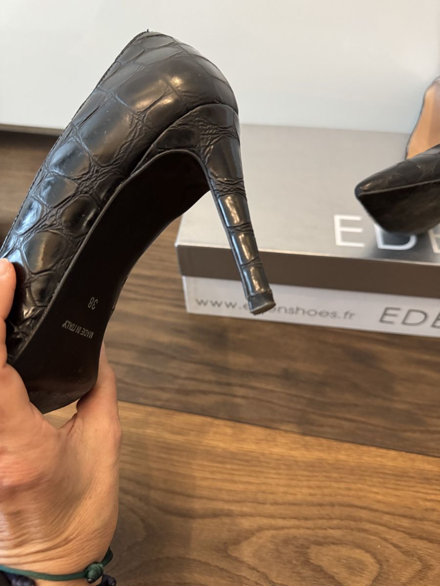Scarpe da donna: Highheel Stiletto schwarz Grösse 38 – Usato da Weisslingen venduto da MichelleH 3