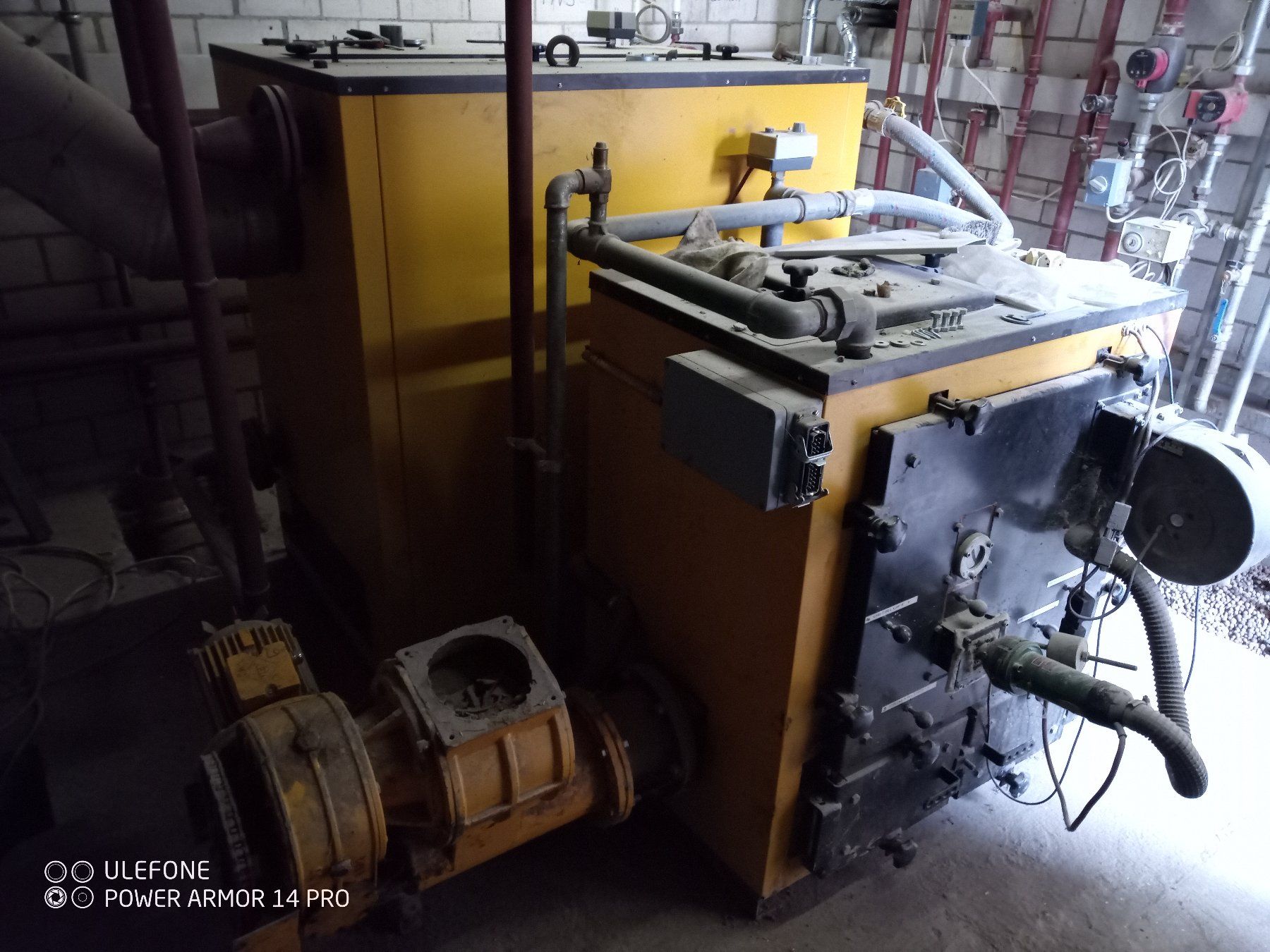 Radiatori: Holzschnitzelheizung 80-130Kw – Usato da Thayngen venduto da KingJulien16 1