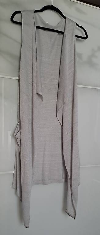 Gilets: Ärmelloses Zipfel-Gilet – D'occasion à Sulgen par Bmabi