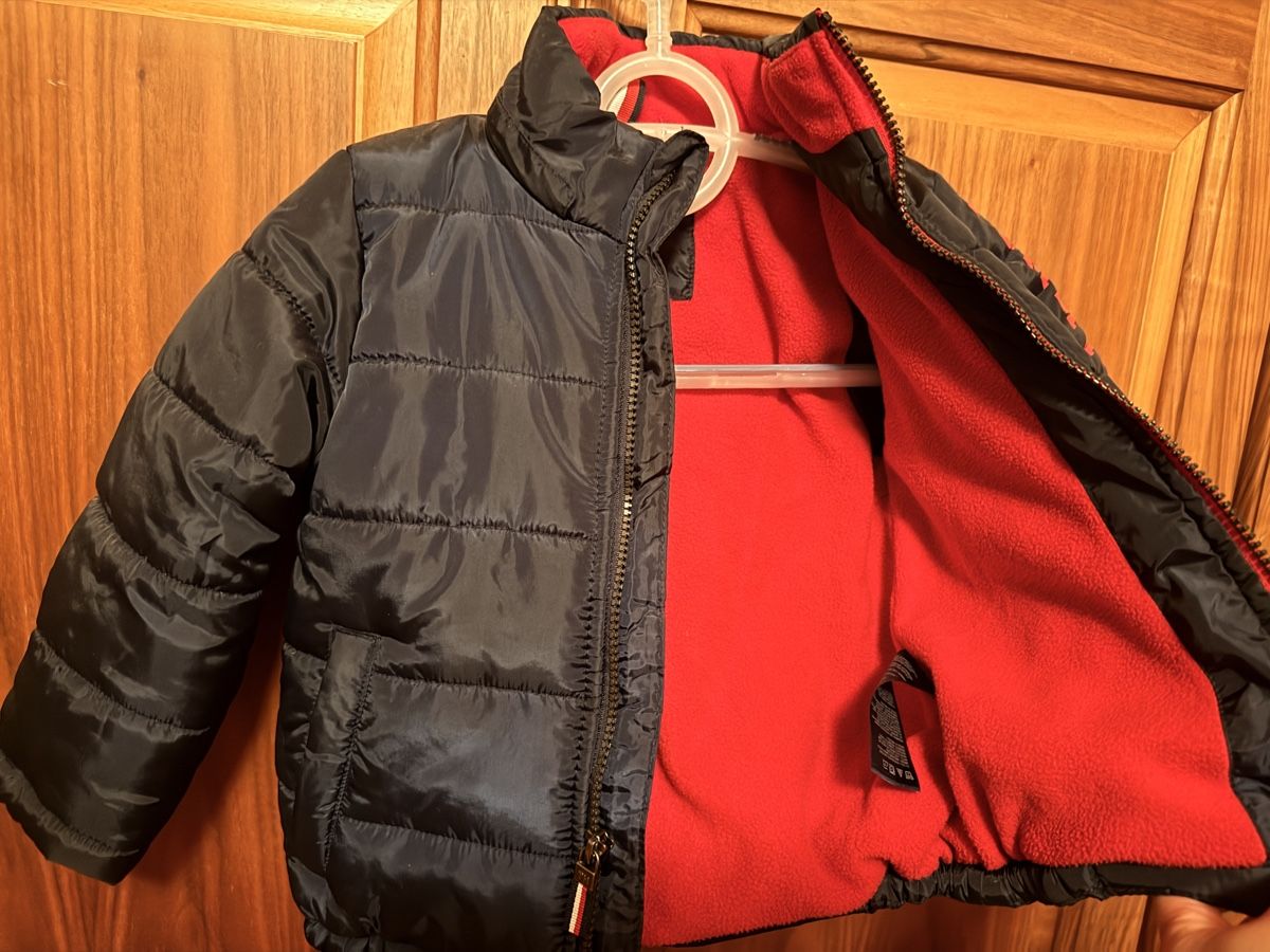 Giacche & Cappotti: Tommy Hilfiger 2T – Usato da Amlikon-Bissegg venduto da Rose_Rose 2