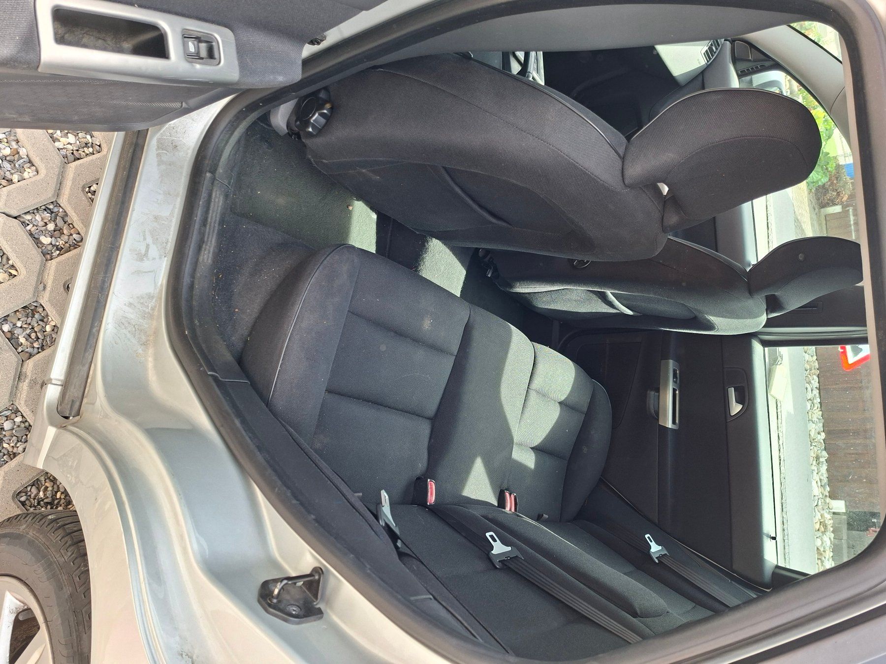 Volvo Automobili: Volvo v50 d5 für ersatzteile oder bastler – Usato da Oberriet SG venduto da Ekl1 6