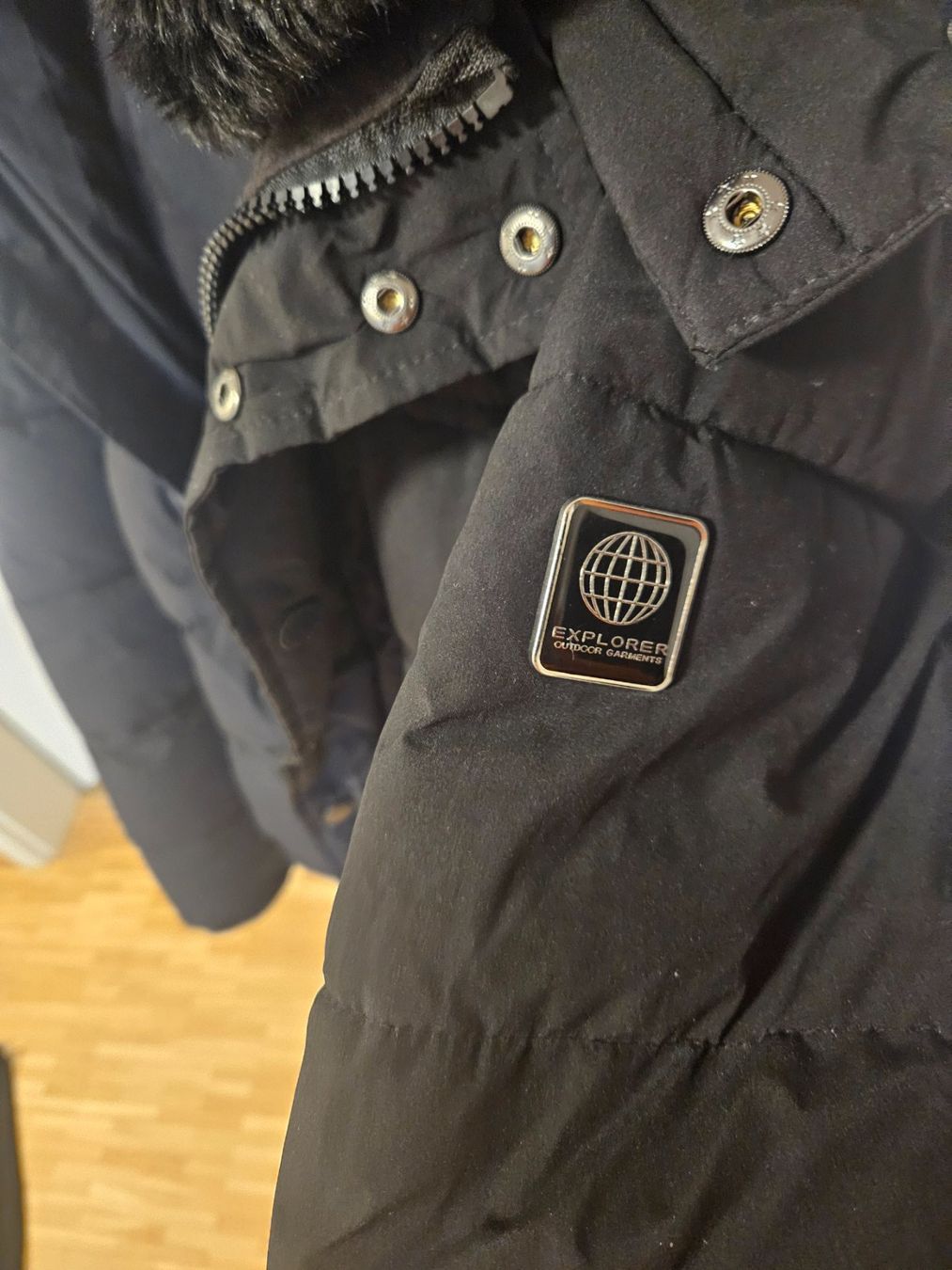 SMOG Herren Winterjacke Grösse L (Gebraucht) in Frauenfeld für CHF