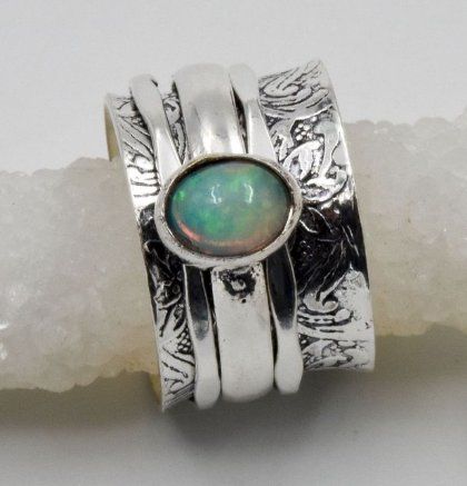 Ringe: Äthiopischer Opal 925 Silberring Gr. 17 – Neu und originalverpackt aus Uster von romy-333