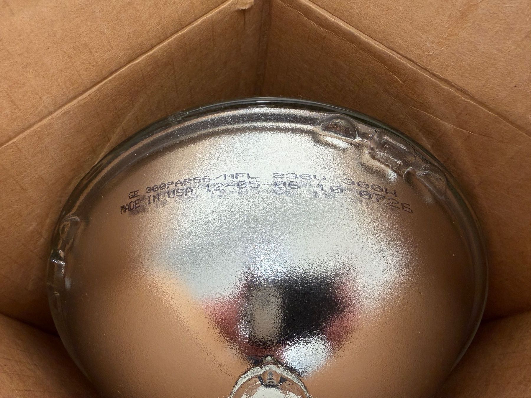 Lampade: PAR 56 Ersatzlampe 300 Watt – Usato da Büsserach venduto da JoJo5020 1