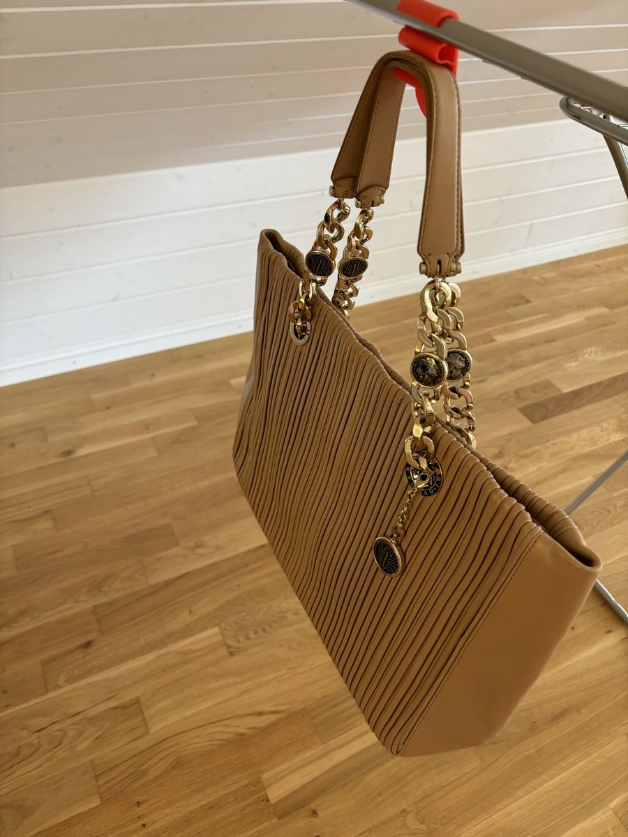 Bulgari Borse da donna: Bvlgari Shopper monete – Usato da Auenstein venduto da sonnenschein1256 1