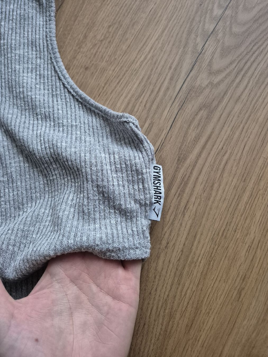 Gymshark Tops: Gymshark Top – Gebraucht aus Wil SG von FionaSmile 1