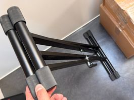 X-Keyboard-Ständer super stabil dank Kreuz-Klammer, neu