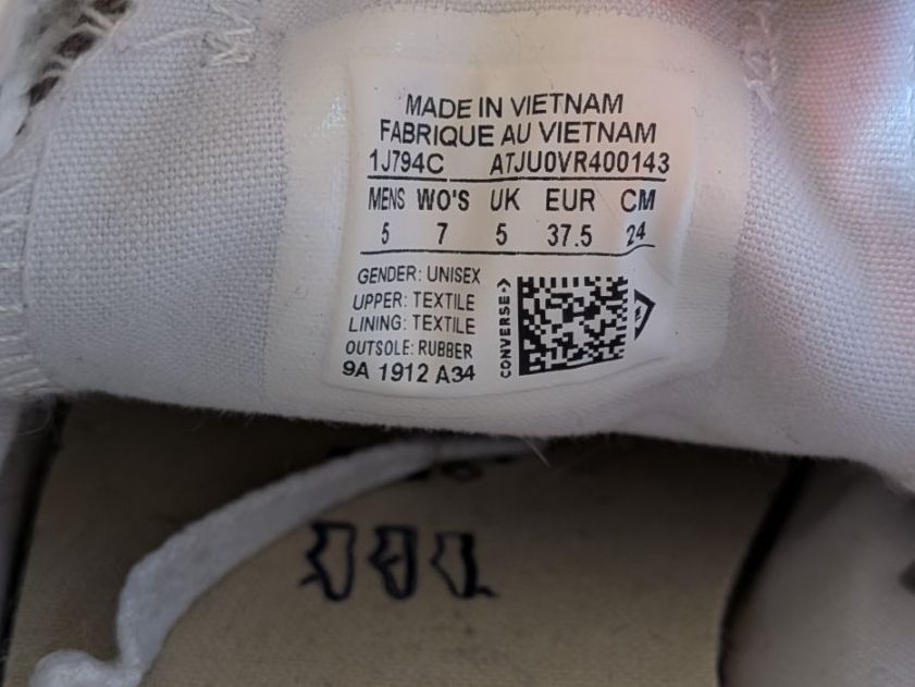 Damenschuhe: Converse Low top – Neu (gemäss Beschreibung) aus Zürich von aat48 1