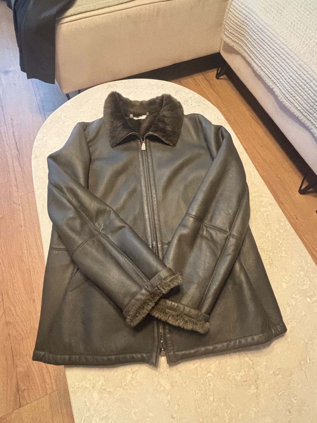 Max Mara Giacche: Max Mara Lammfelljacke – Usato da St. Margrethen SG venduto da dijanaO 8