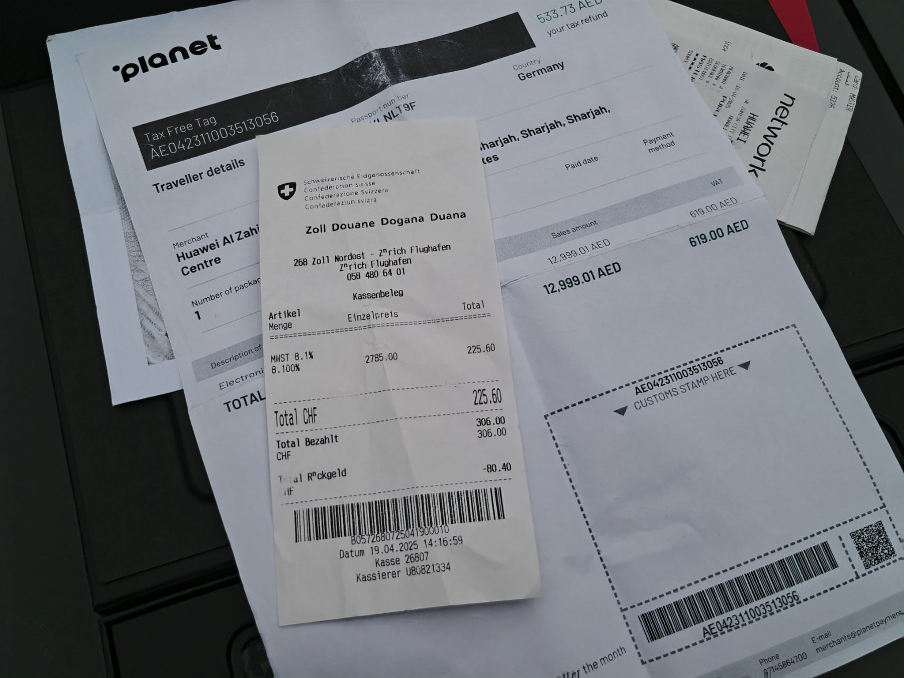 Huawei Telefoni cellulari / Smartphones: Huawei Mate XT Ultimate Trifold Smartphone 1TB – Usato da Mönchaltorf venduto da Cyman7 7