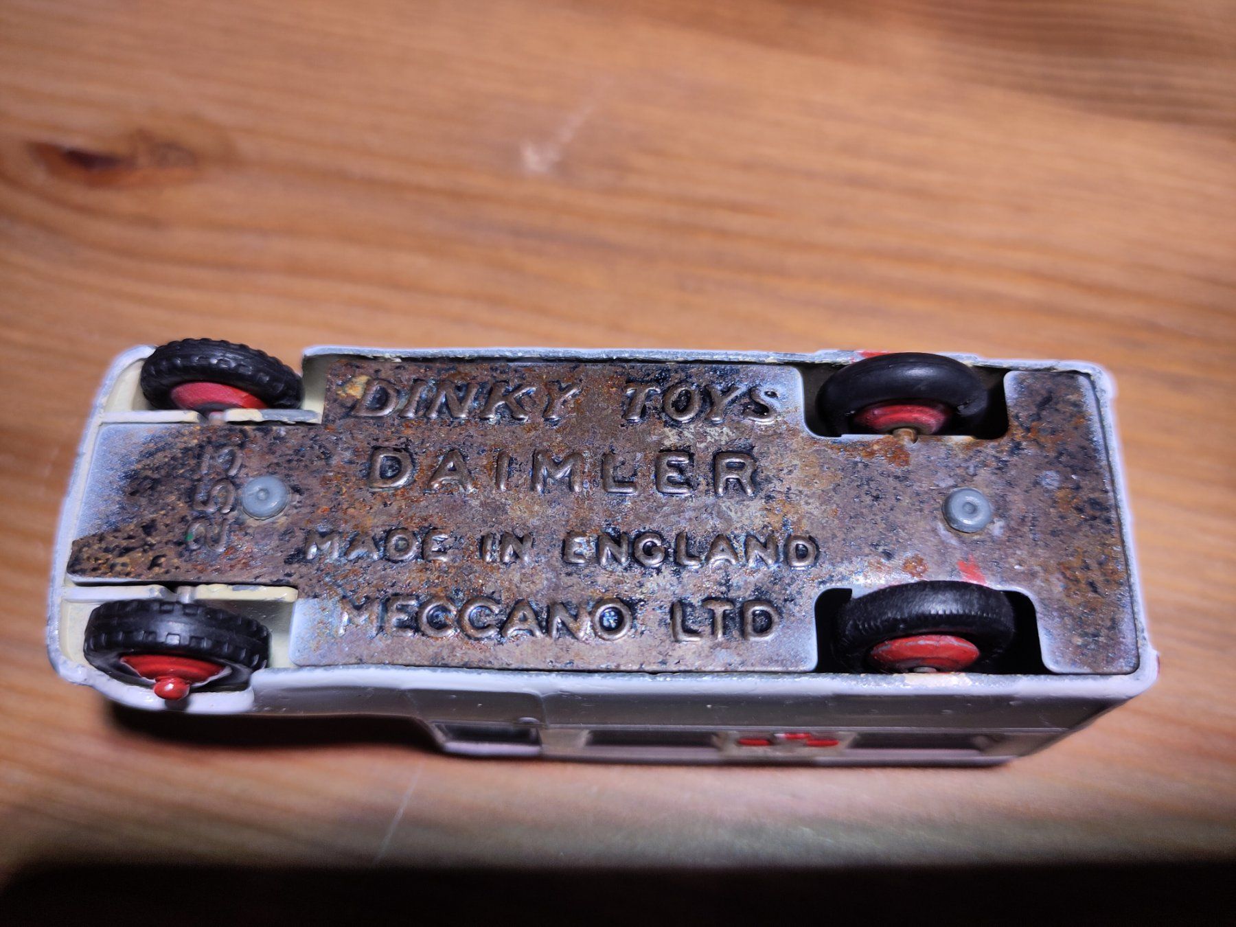 Dinky Toys Modellini d'auto: Modellauto Dinky Toys Daimler – Usato da Bülach venduto da Tiefschlaflos 2