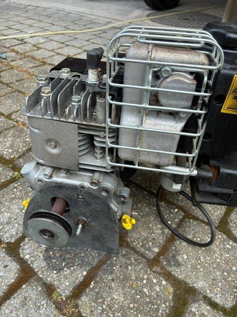 Motori: Benzinmotor Briggs & Stratton 2.1 kW – Usato da Adligenswil venduto da Onurb47 2
