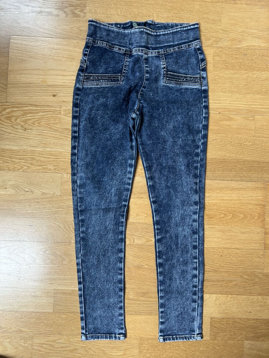 Jeans: Jeans slim, fermeture au dos – Usato da Daillens venduto da guisepa