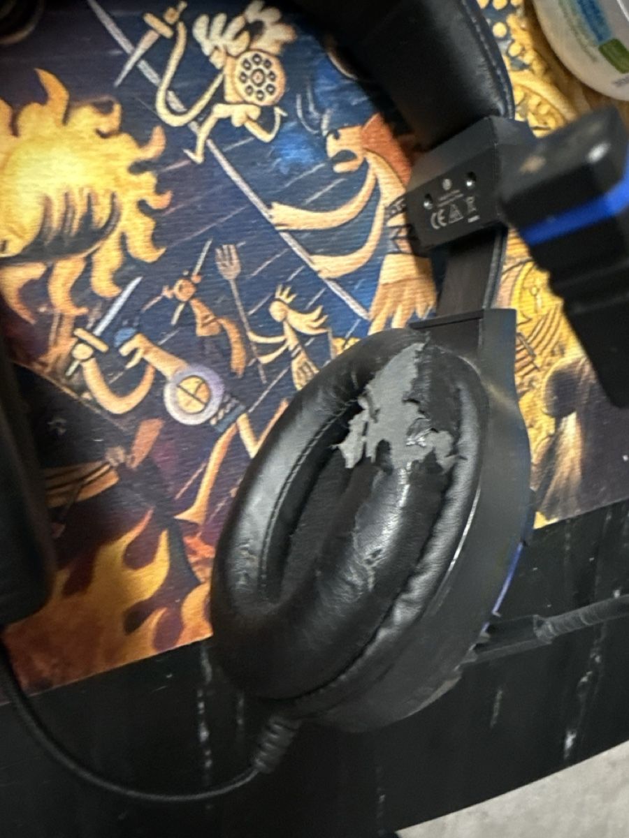 Casques audio: Headset PlayStation 4 gebraucht – D'occasion à Müllheim Dorf par gom_wv8k 1