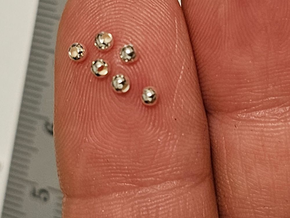 Lytonix Schmuckbastel Set - 584 Teile Mit Verschlüssen & Werkzeug | Für Armbänder, Ketten & Ohrringe