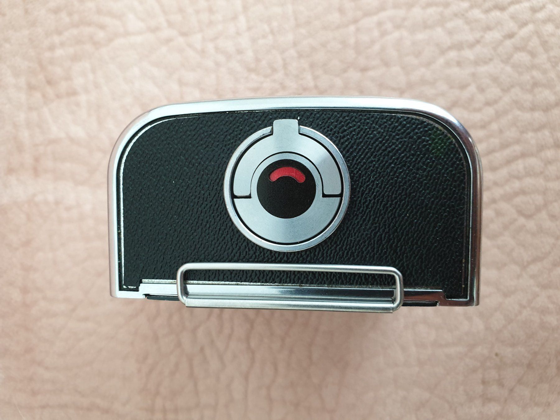 Hasselblad Fotocamera: Hasselblad original Magazin A24 Chrome – Usato da Zürich venduto da Leica.C89 5