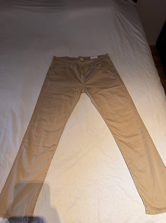 Pantalons: Hose Baldessarini – D'occasion à Regensdorf par Jazmyn307