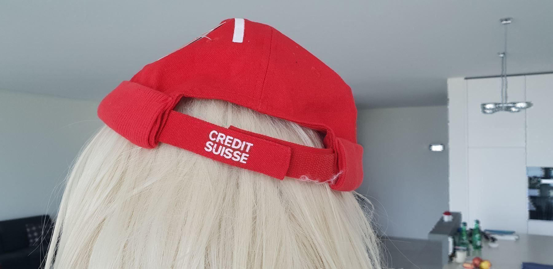 Hüte, Mützen & Caps: Rote Credit Suisse Kultmütze – Neu (gemäss Beschreibung) aus Walchwil von Zovello 1