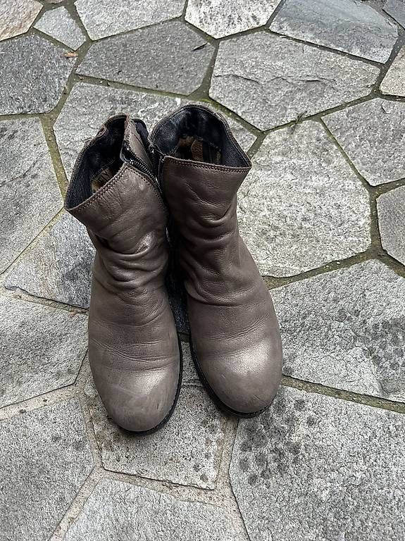 Damenschuhe: Fly London Stiefeletten – Gebraucht aus Basel von rit_l8k7