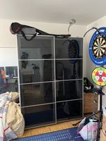 Pax- Kleiderschrank schwarz mit Glastüren 