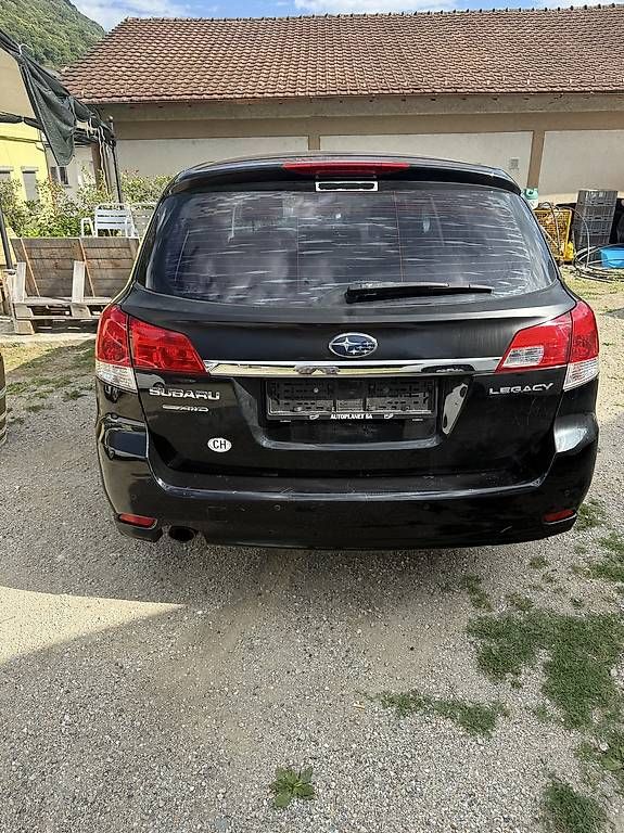 Subaru Automobili: Subaru Legacy 2.0 i AWD – Usato da Cresciano venduto da des_hs92 2
