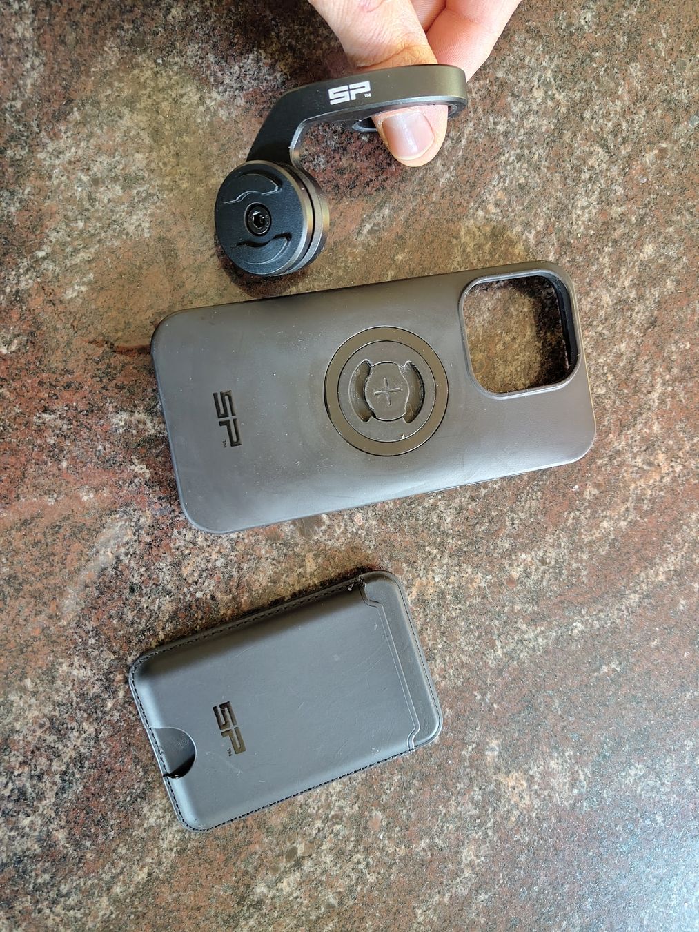 SP Connect Supporti per biciclette: Iphone15 Velohalterung, Hülle & Wallet von SP Connect – Usato da Wädenswil venduto da Forigel 4
