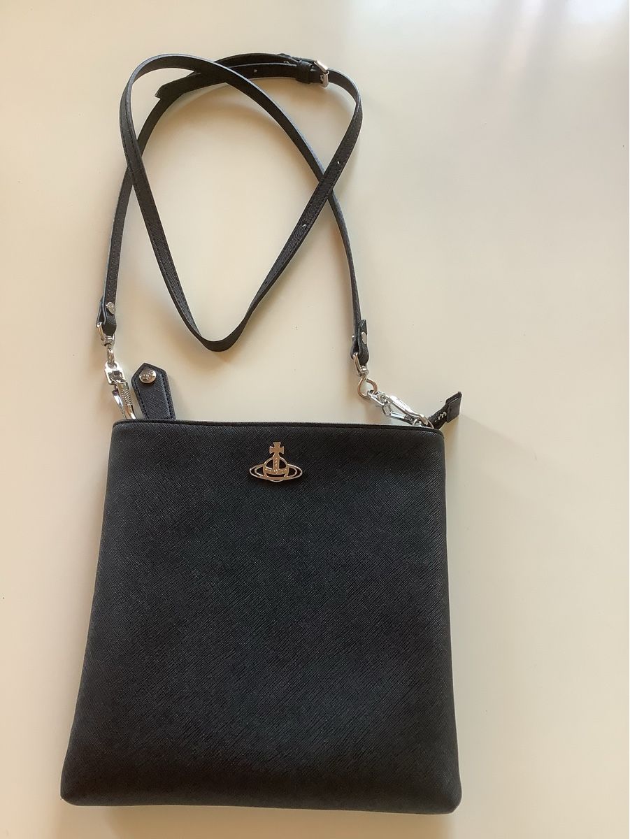 Vivienne Westwood Taschen: Vivien Westwood Tasche – Gebraucht aus Zug von natiak01