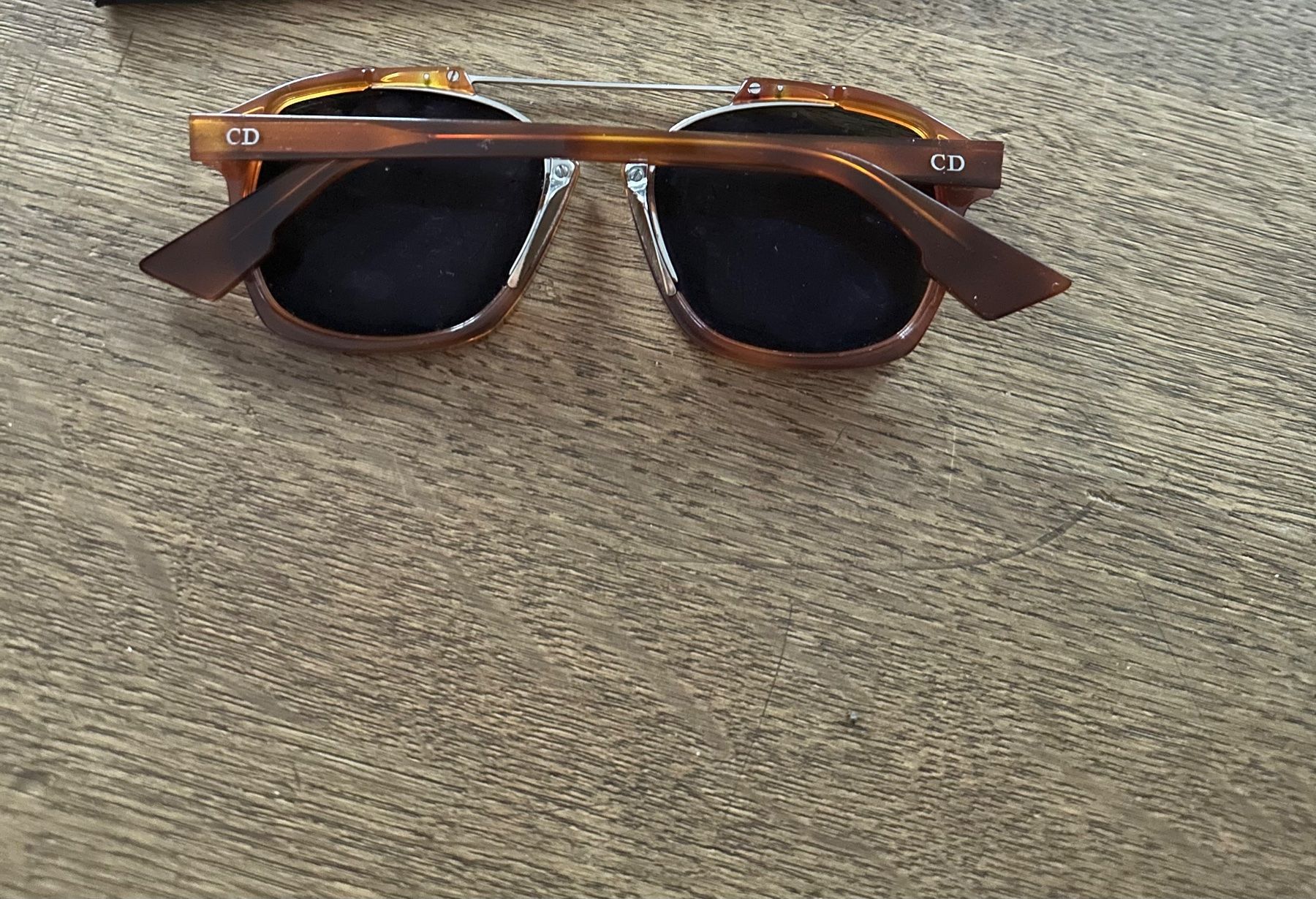 Dior Brillen & Gläser: Dior Sonnenbrille – Gebraucht aus Glattbrugg von A.S.90