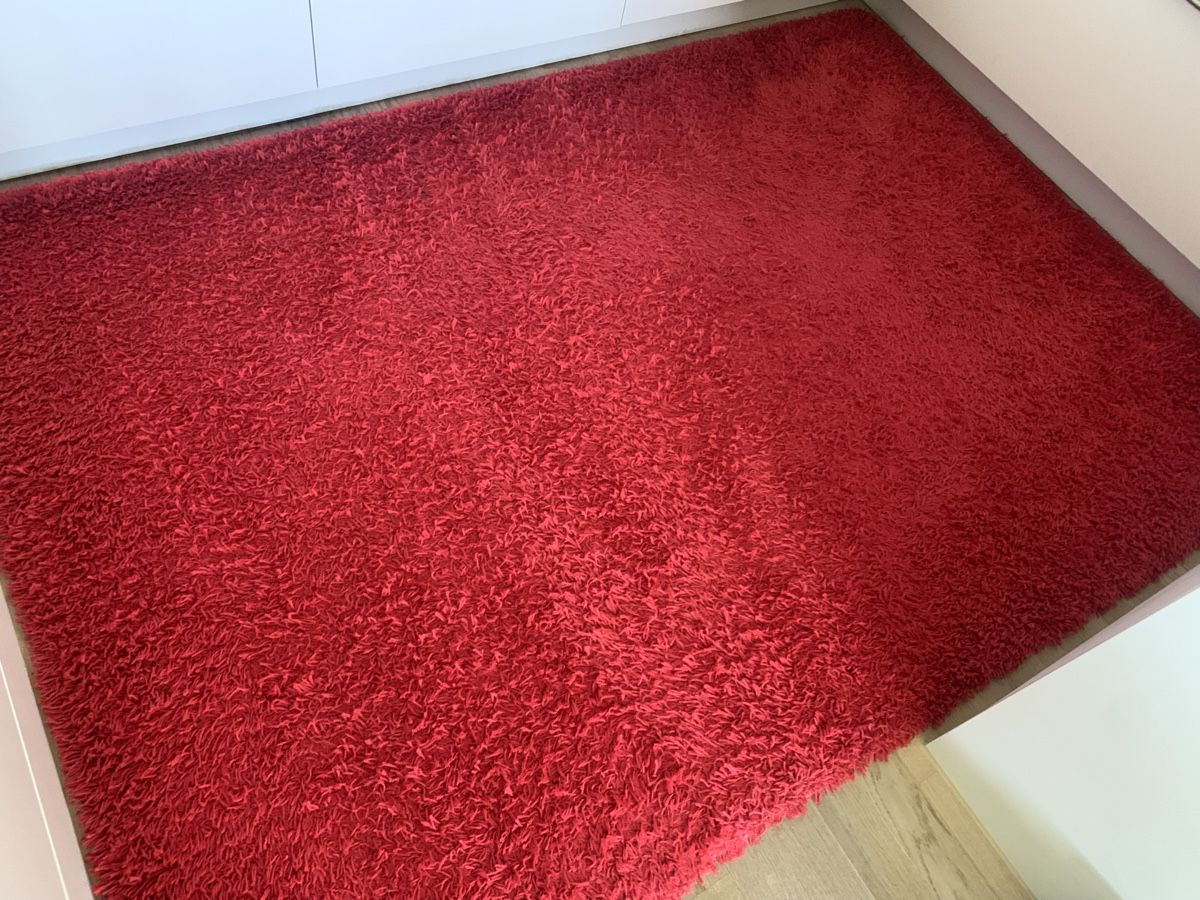 Ikea Tappeti: Teppich rot 140x200 cm – Usato da Münsingen venduto da fam_277y
