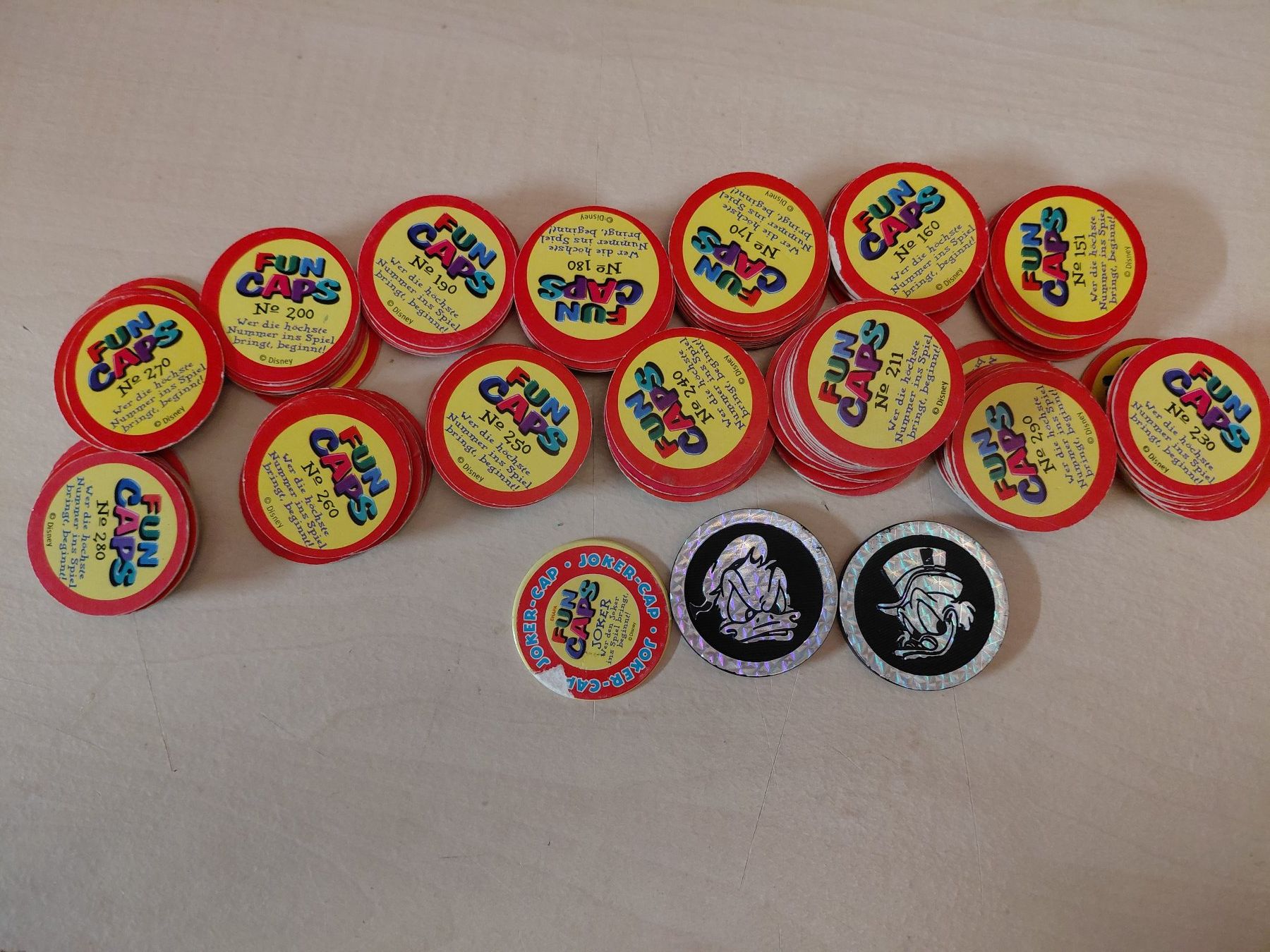 Jeux: Pogs 145/150 +2 slammers – D'occasion à Bévilard par PogMania 2