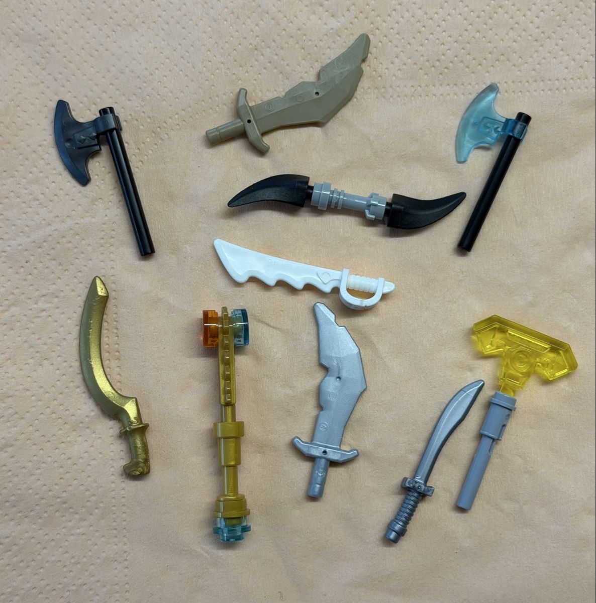 Lego Giocattoli: Lego Ninjago Waffen, Schwerter, Axt . – Usato da Rheinfelden venduto da zim_2hqc