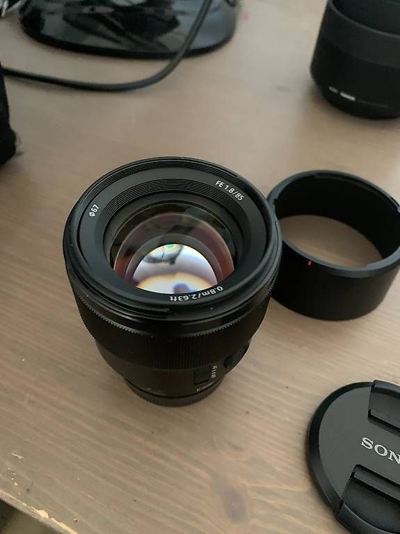 Sony Objektive: Sony 85mm f1.8 1.8 FE Full Frame Vollformat – Gebraucht aus Dietikon von Ghiekorggmail